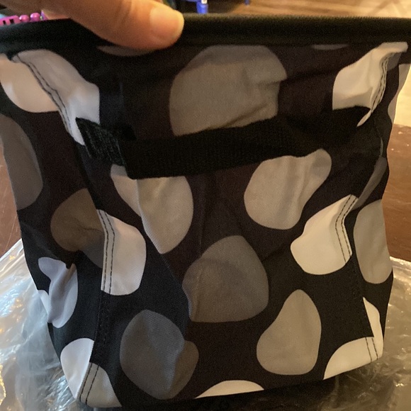 Mini storage bin - Picture 2 of 2